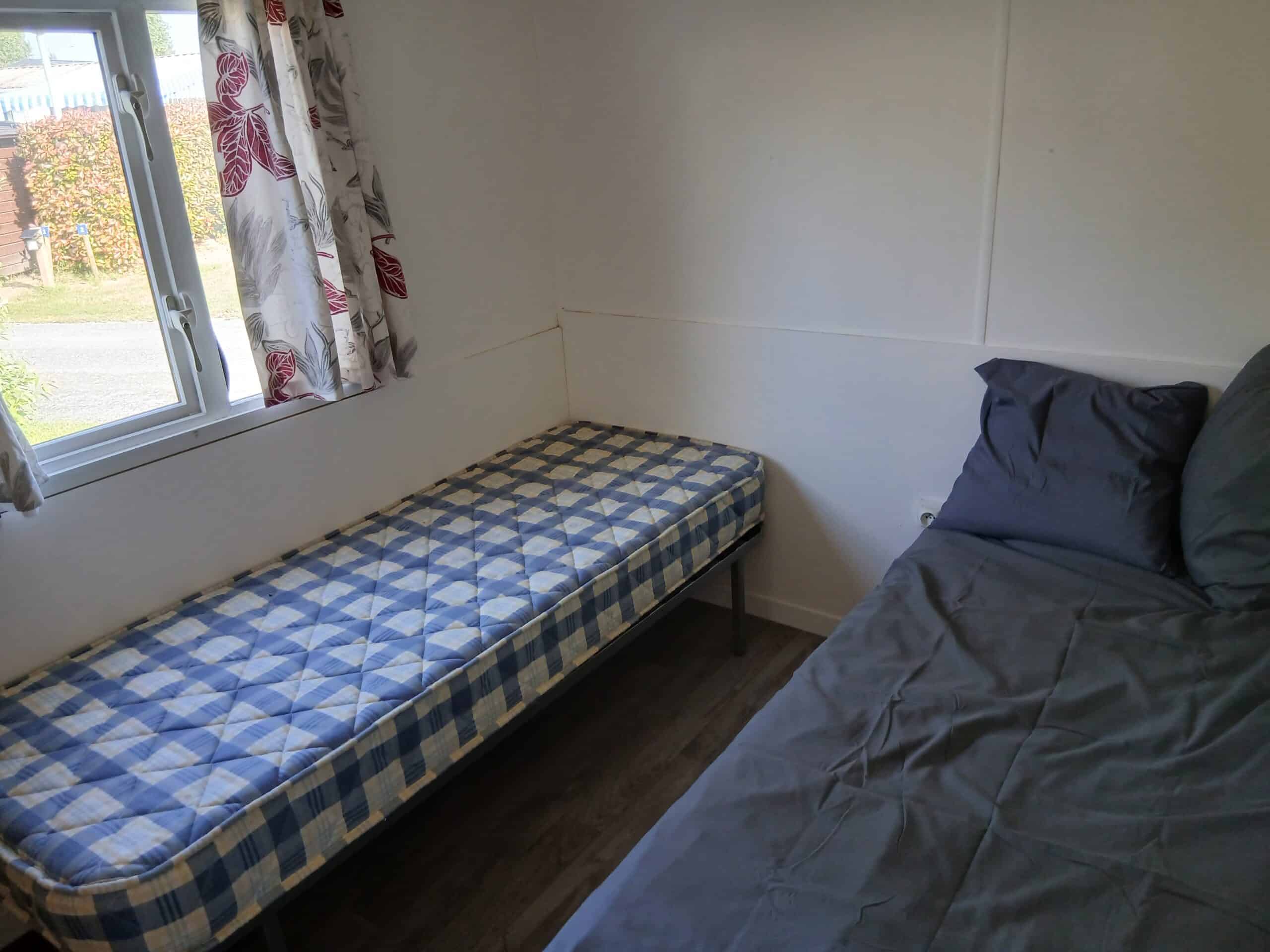 WILLERBY COTTAGE (180)
