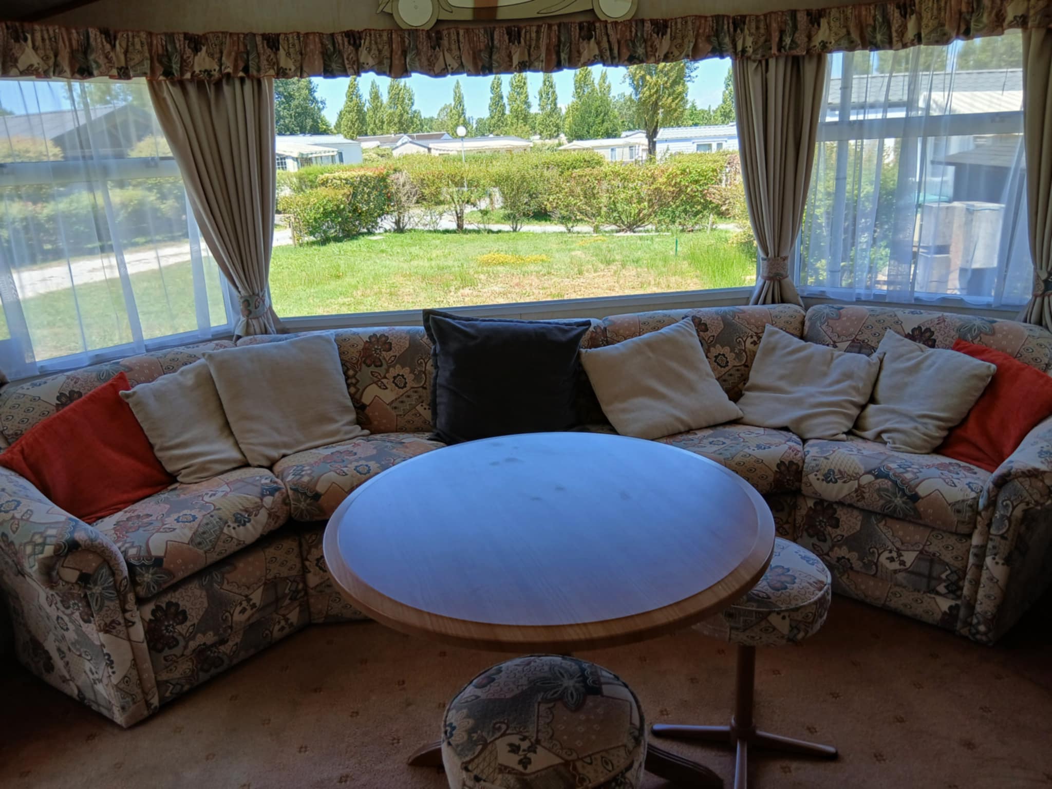 WILLERBY SALEBURY (111)