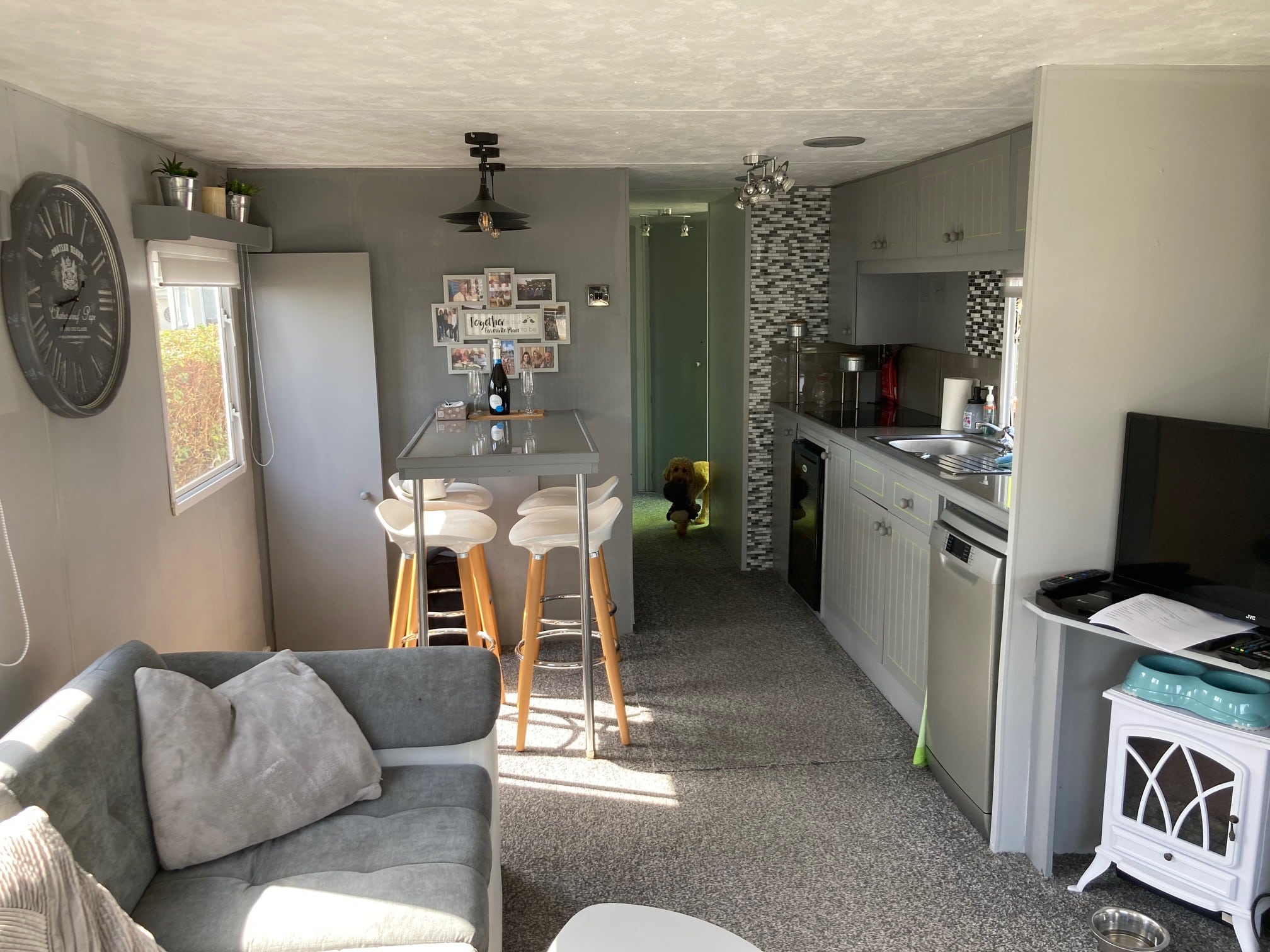 WILLERBY (253)