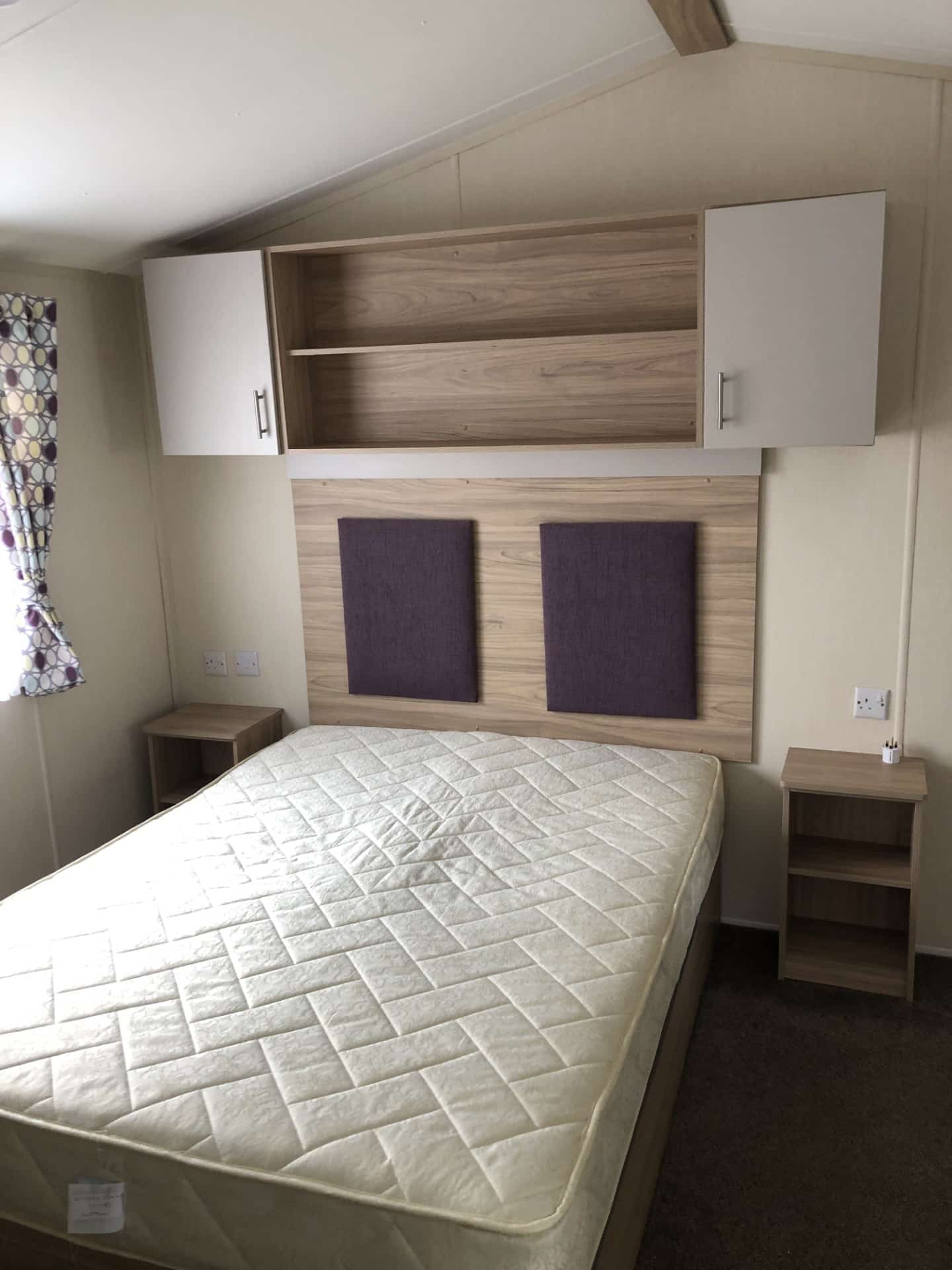 WILLLERBY LINWOOD (283)